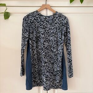 J. Jill XS Blue Floral Denim Back Tunic Top